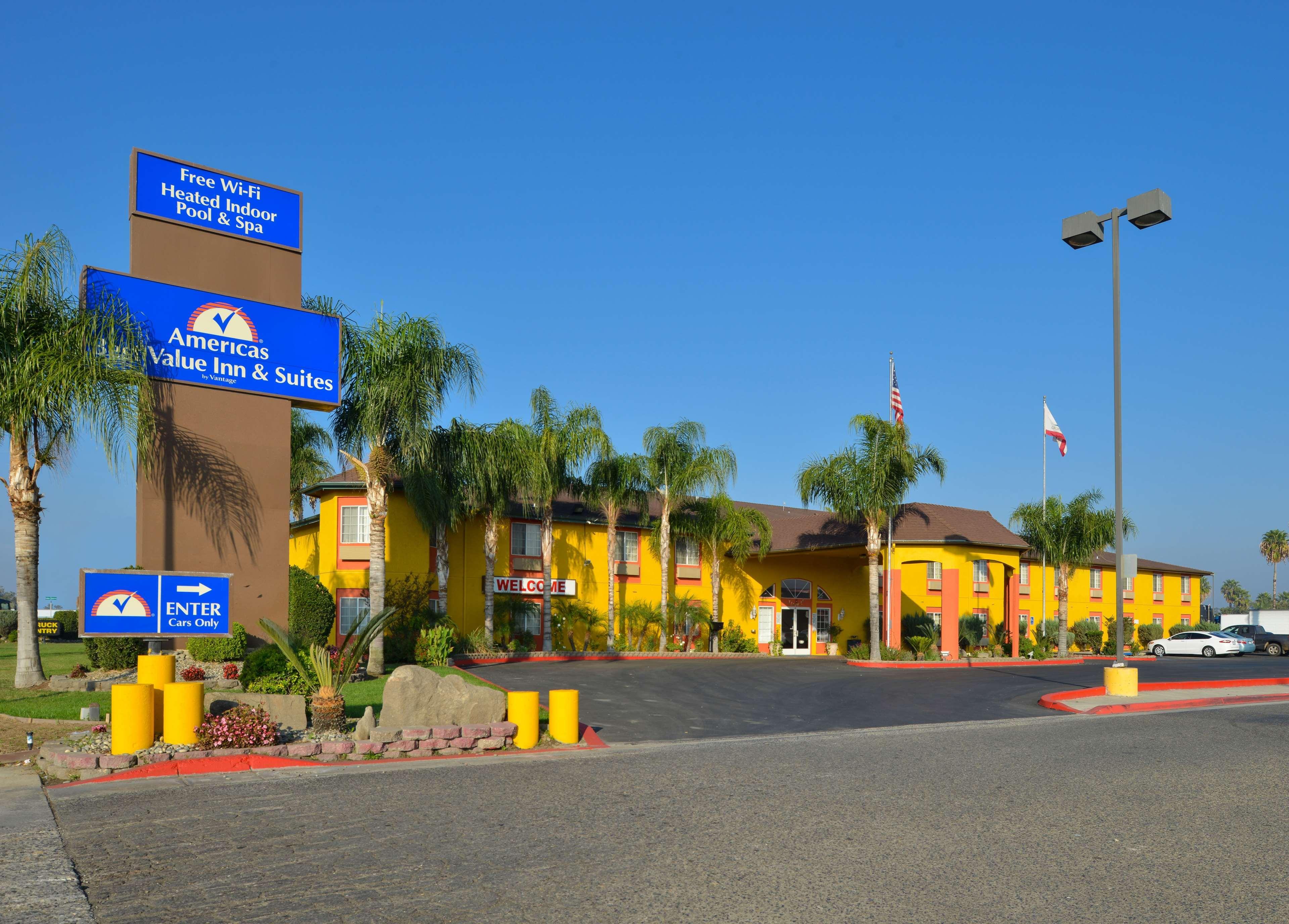 Constance Prince Maurice Poste de Flacq Exterior foto Americas Best Value Inn & Suites